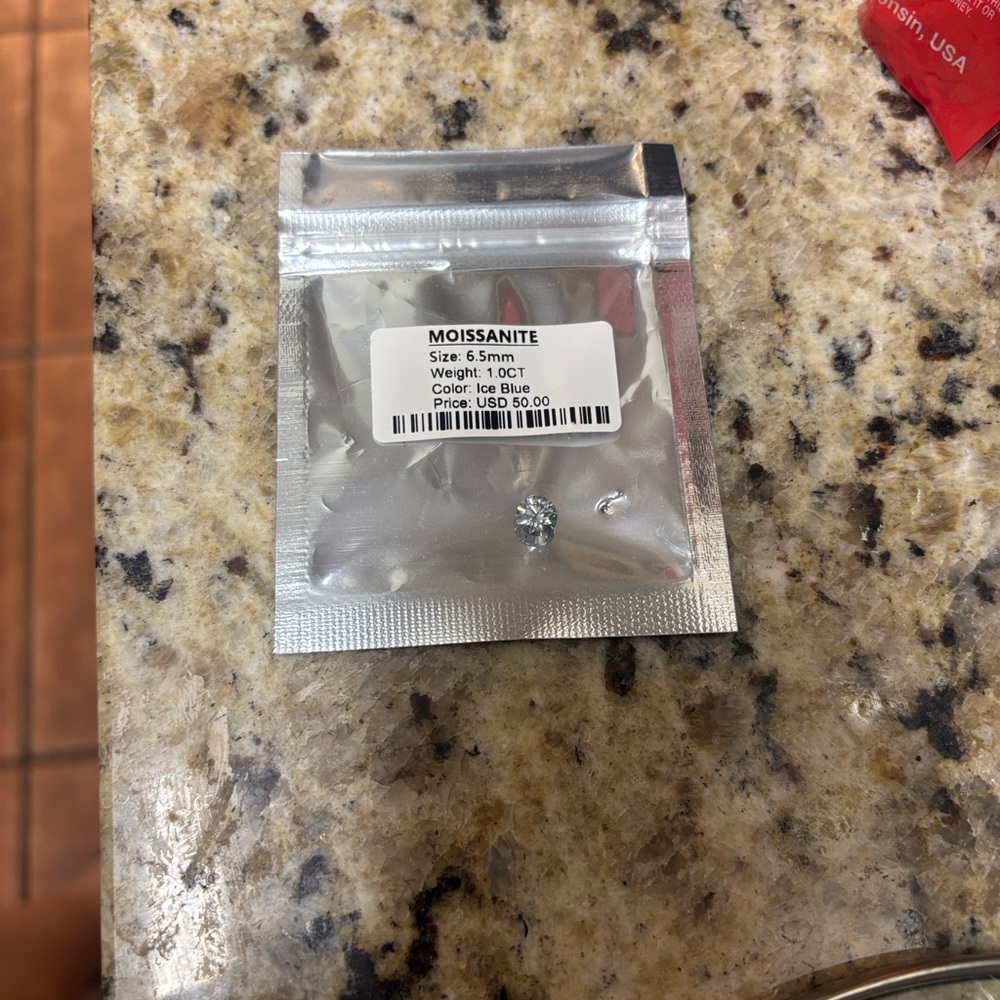 Moissanite Gemstone 1.0ct Ice Blue